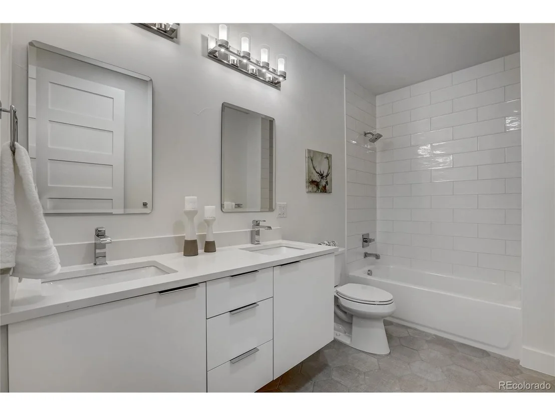 Photo of 8213 Stags Leap Trl