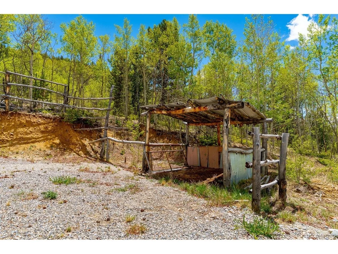 Photo of 1023 Mexican Ridge Cir