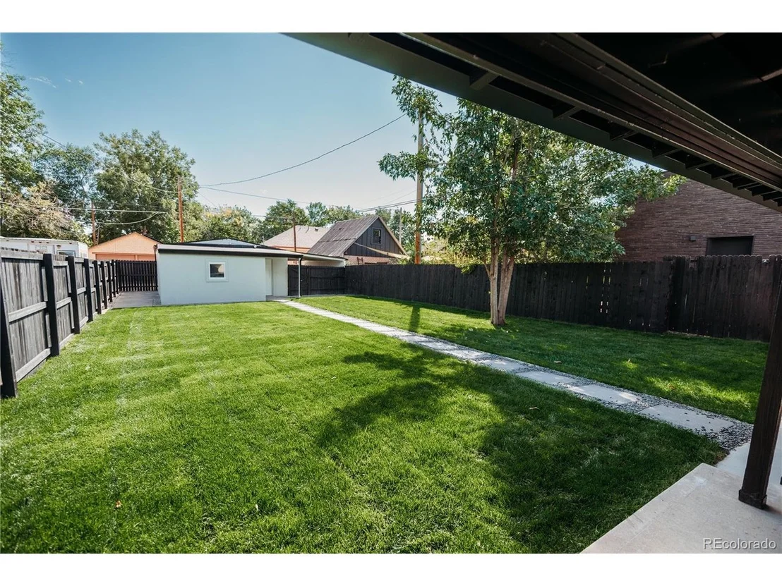 Photo of 4116 Bryant St