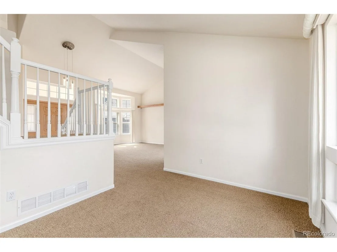 Photo of 8825 Fairview Oaks Pl