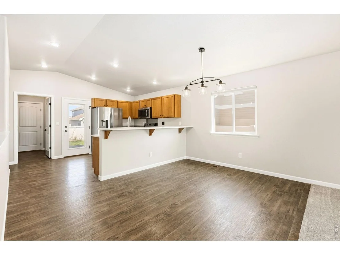 Photo of 2441 Shooting Star Way