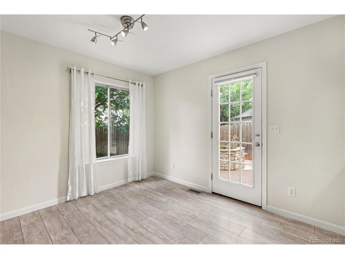 Photo of 1028 Delta Dr