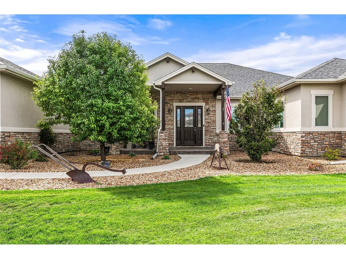 Photo of 17155 Primrose Ln
