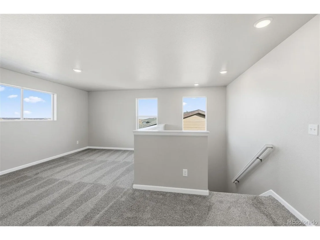 Photo of 6785 Utica Cir