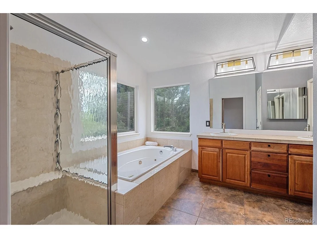 Photo of 828 Rabbit Run Dr