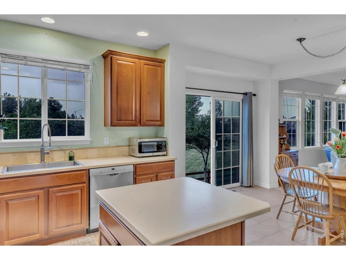 Photo of 4786 Rabbit Mountain Rd