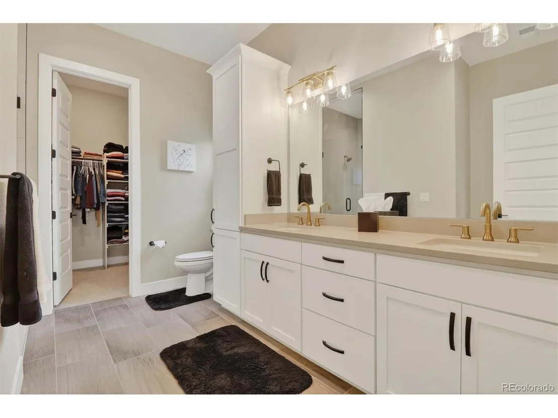 Photo of 1751 Barefoot Dr