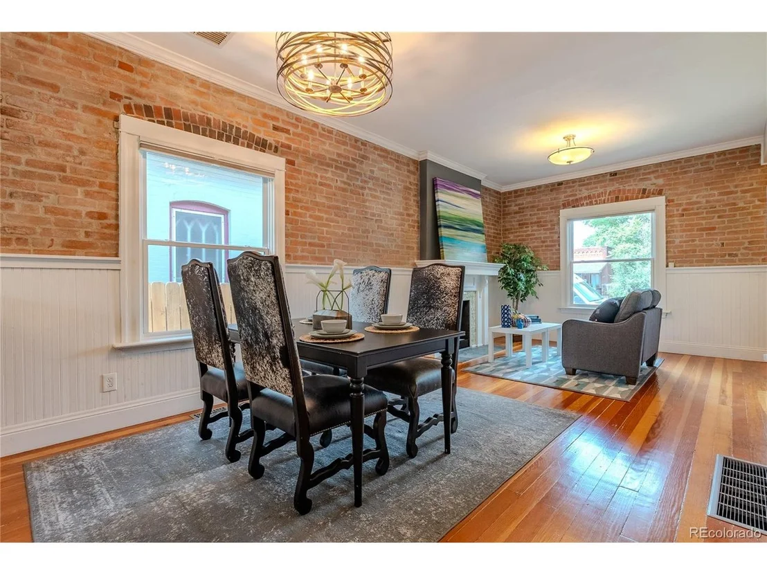 Photo of 132 Delaware St