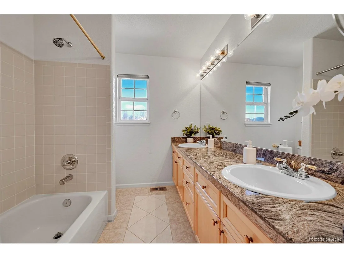 Photo of 412 Opal Way