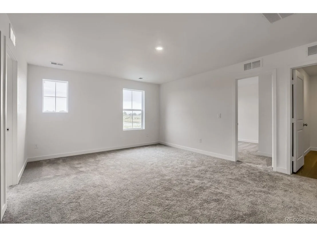 Photo of 1710 Drumming Dr