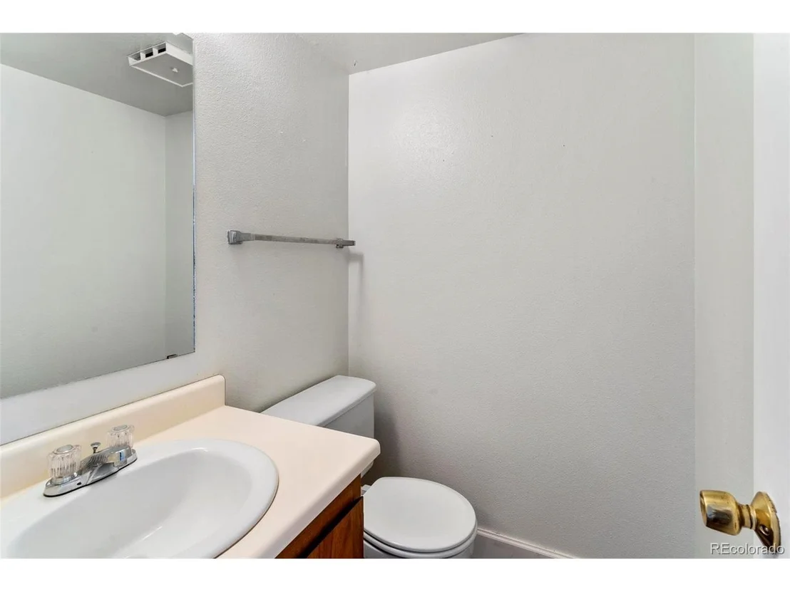 Photo of Unit D at 4249 S Mobile Cir