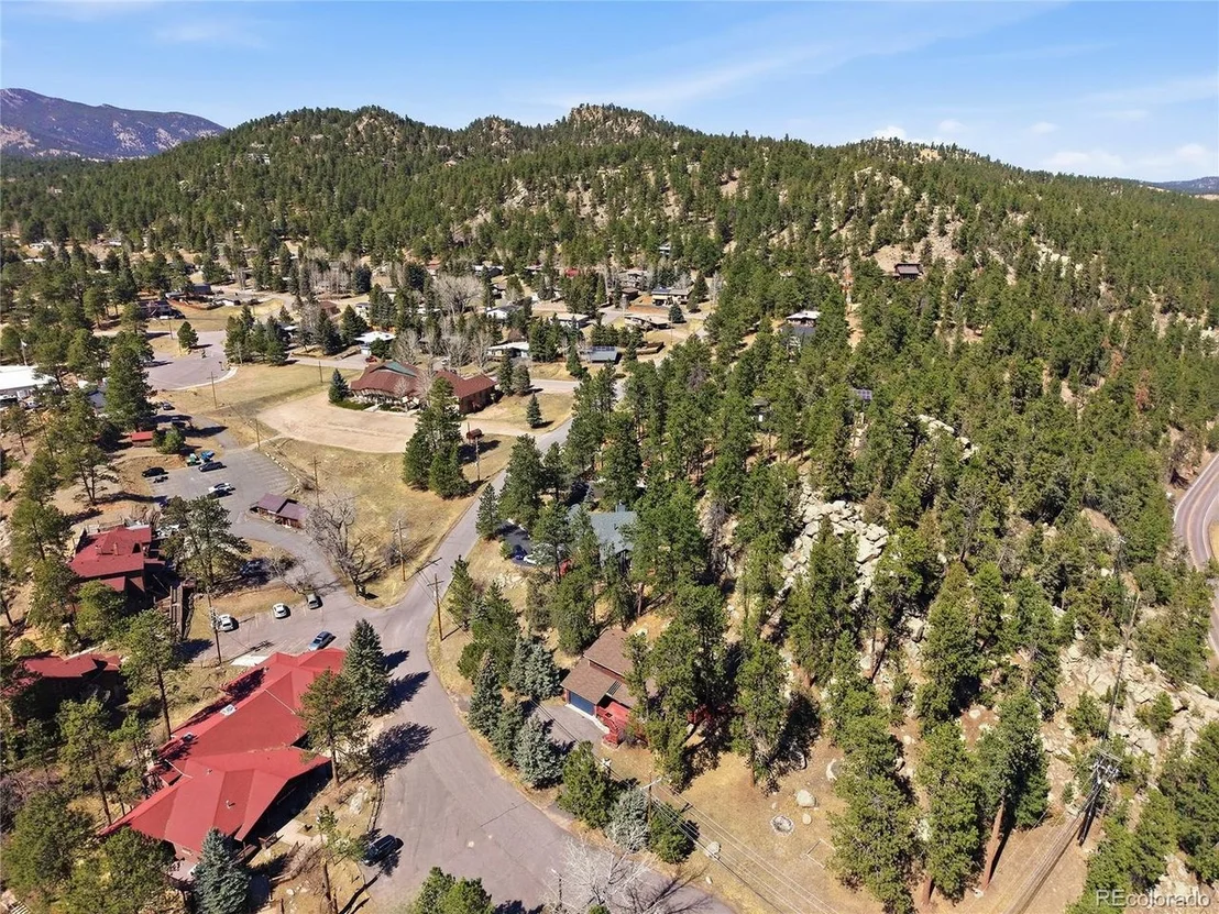 Photo of 27569 Fireweed Dr