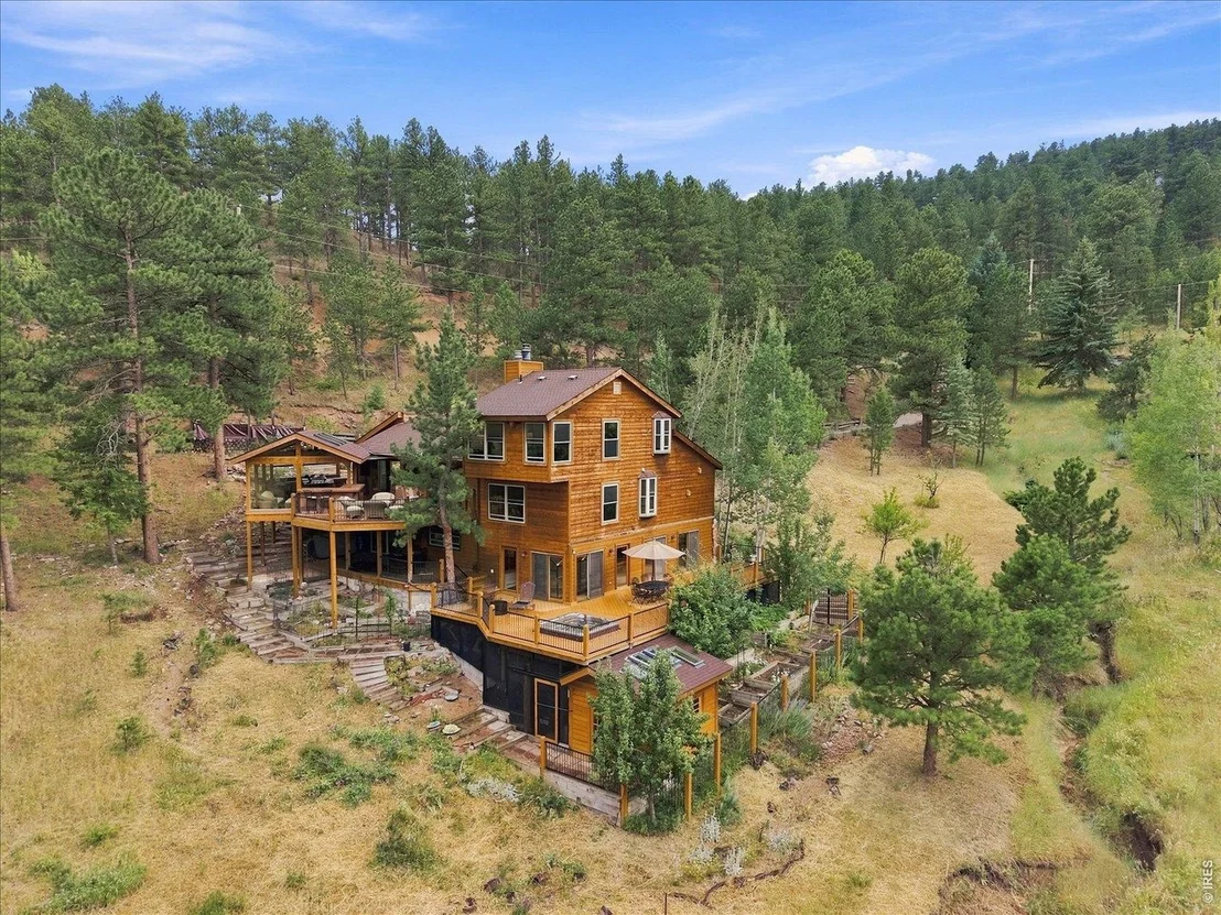 Photo of 114 Balsam Ln