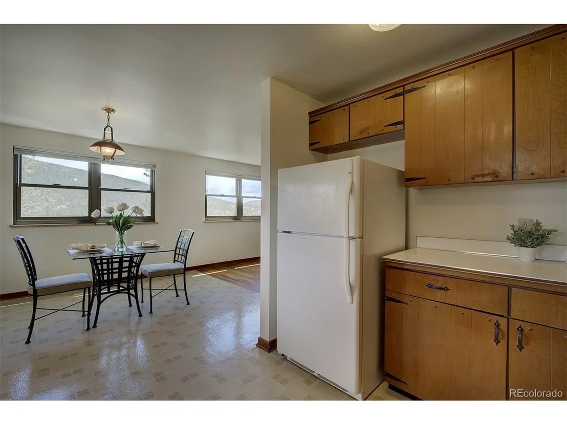 Photo of 25382 Mosier Cir