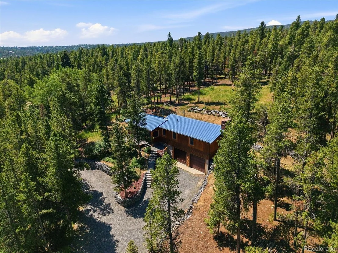 Photo of 356 Gold Rd