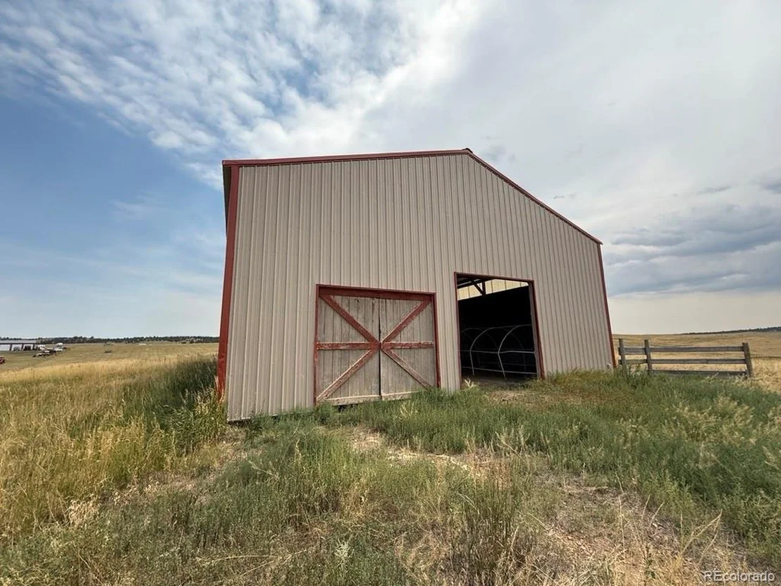 Photo of 22500 Cow Cir