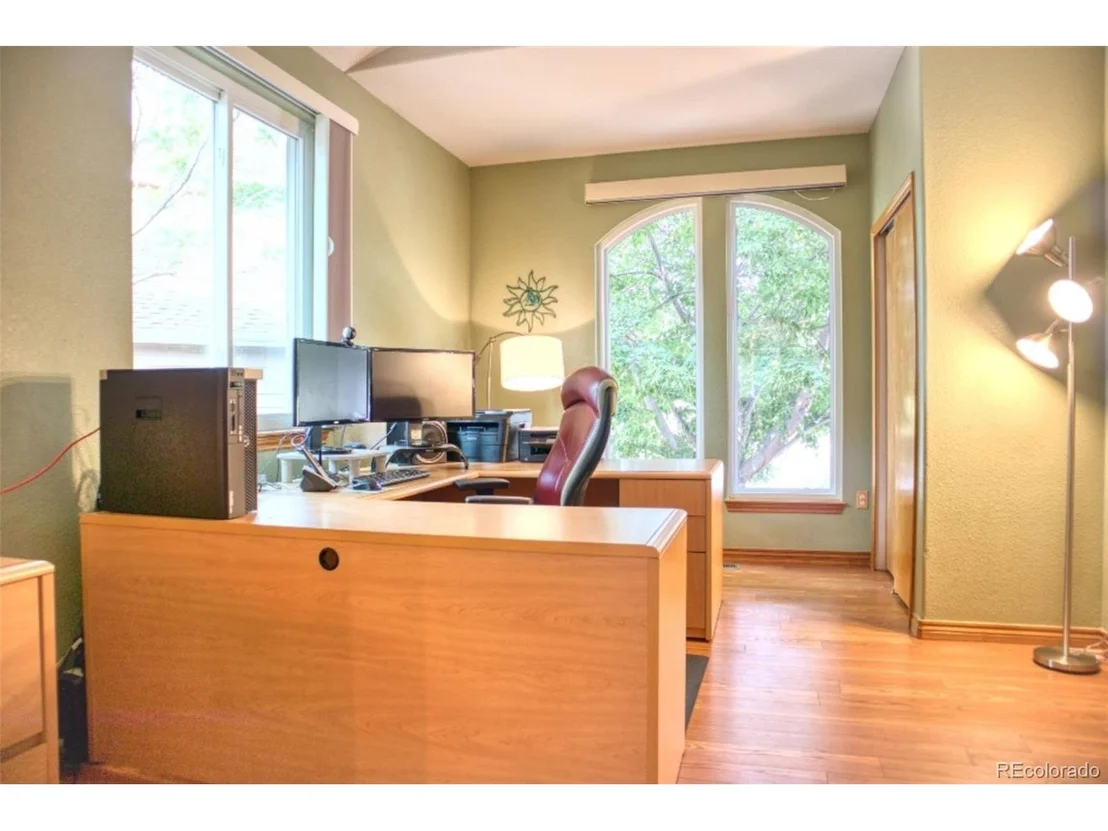 Photo of 1714 Hemlock Way