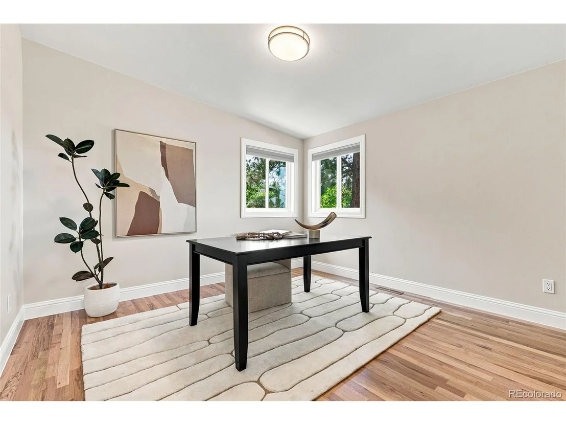Photo of 792 Ithaca Dr