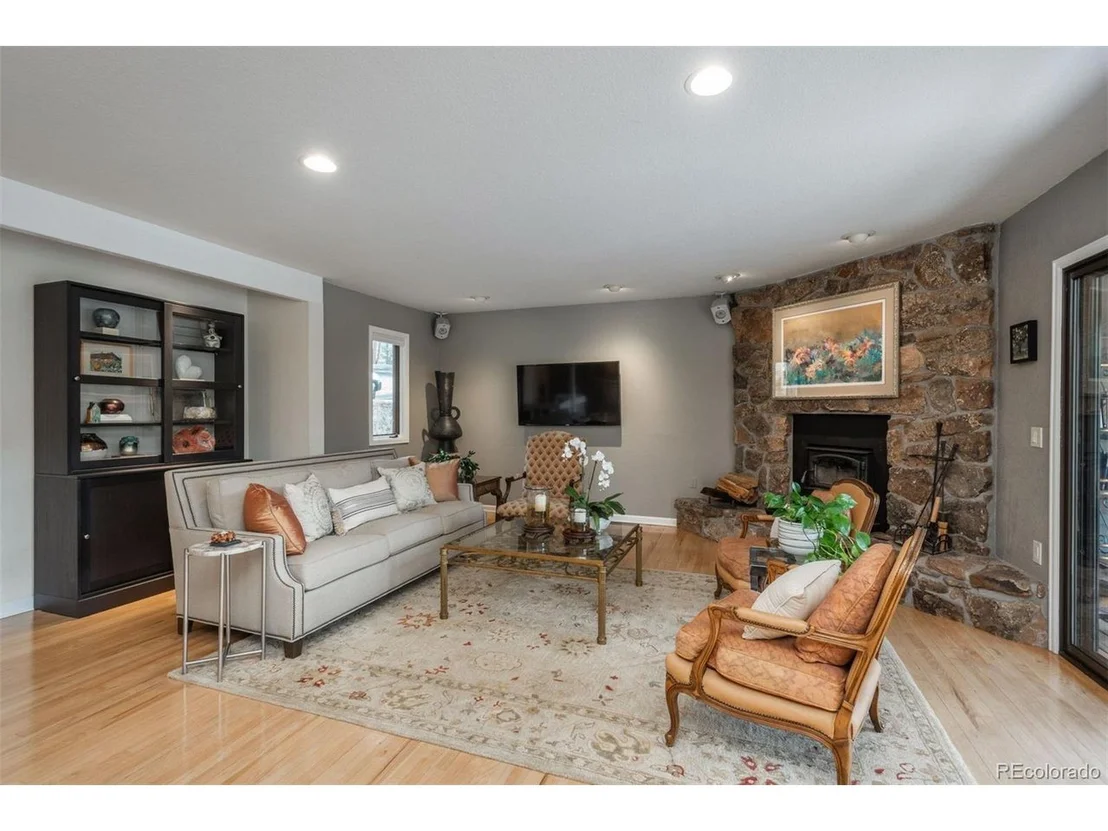 Photo of 4192 Timbervale Dr