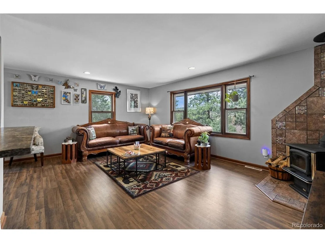 Photo of 41 Yew Ln