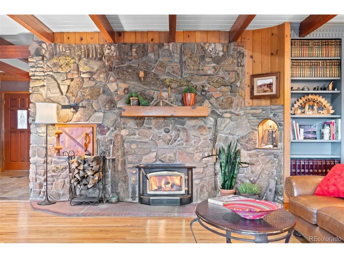 Photo of 608 Patty Dr