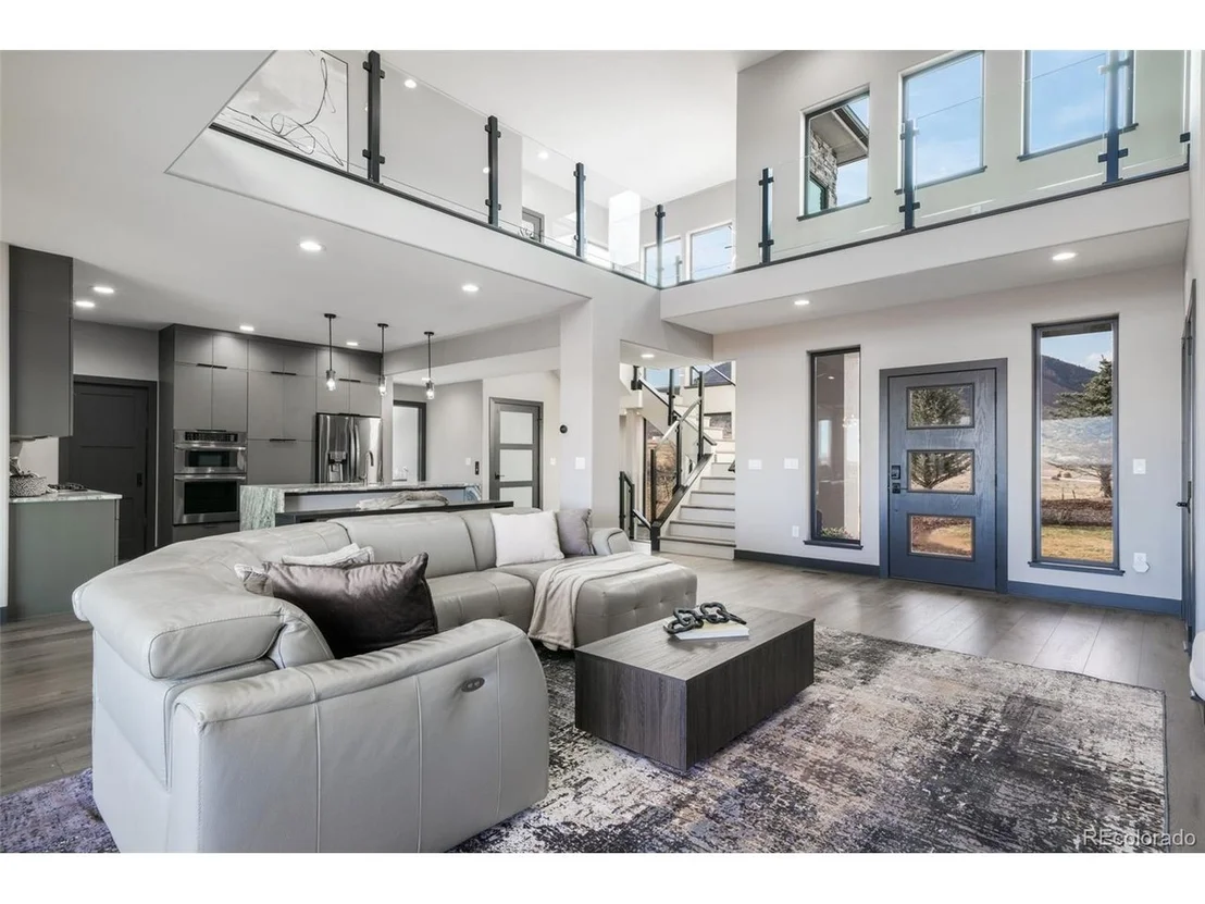 Photo of 3655 Mesa Top Dr