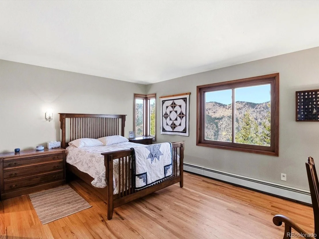 Photo of 345 Deer Trail Cir