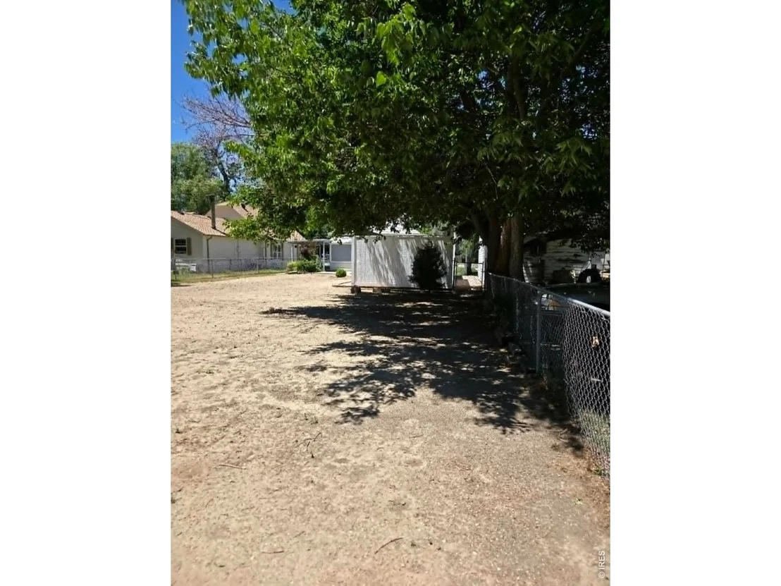 Photo of 218 Maple St