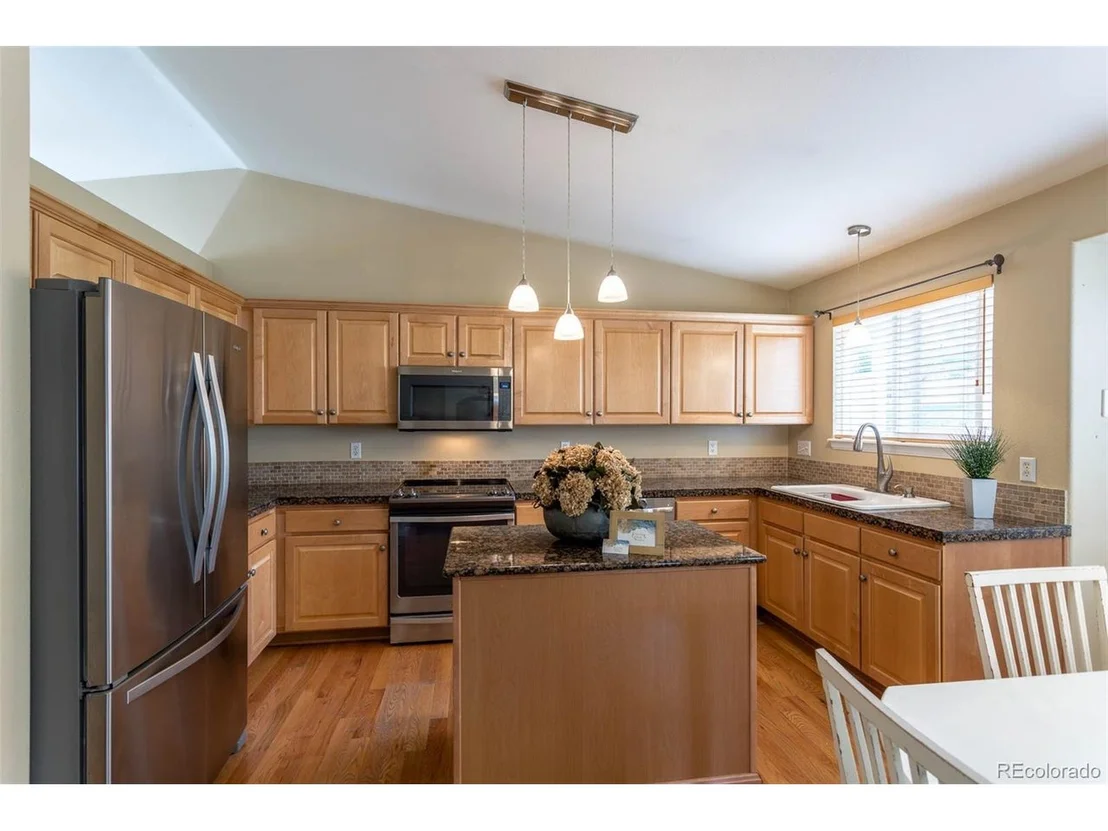 Photo of 9896 Castle Ridge Cir