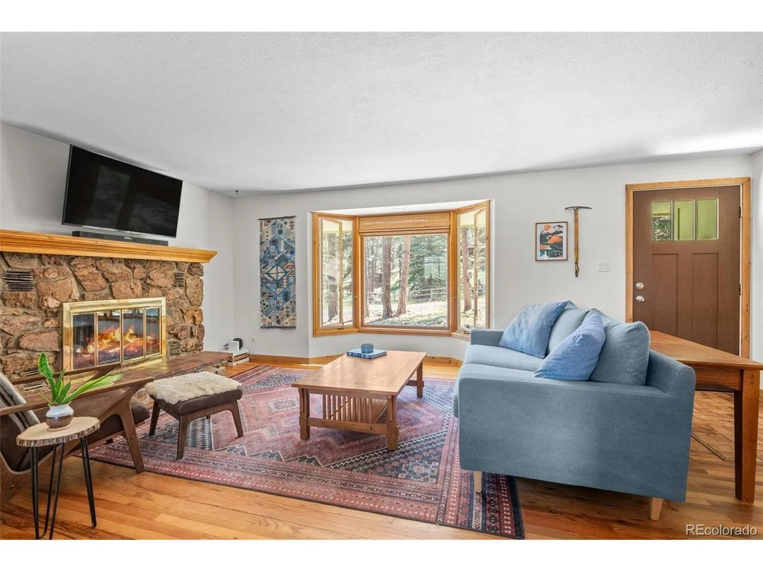 Photo of 5597 Lee Dr