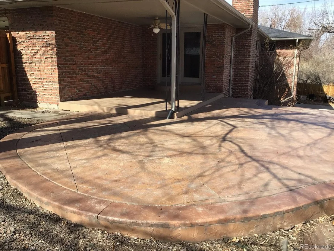 Photo of 2750 Heather Rd