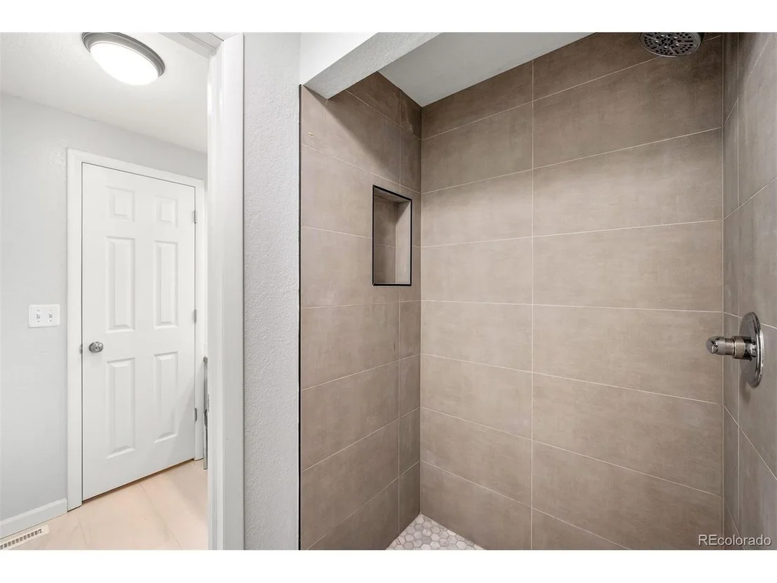 Photo of 9293 W 90th Cir