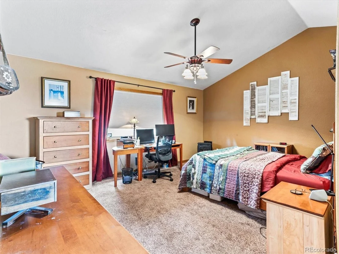 Photo of 85 Burland Dr