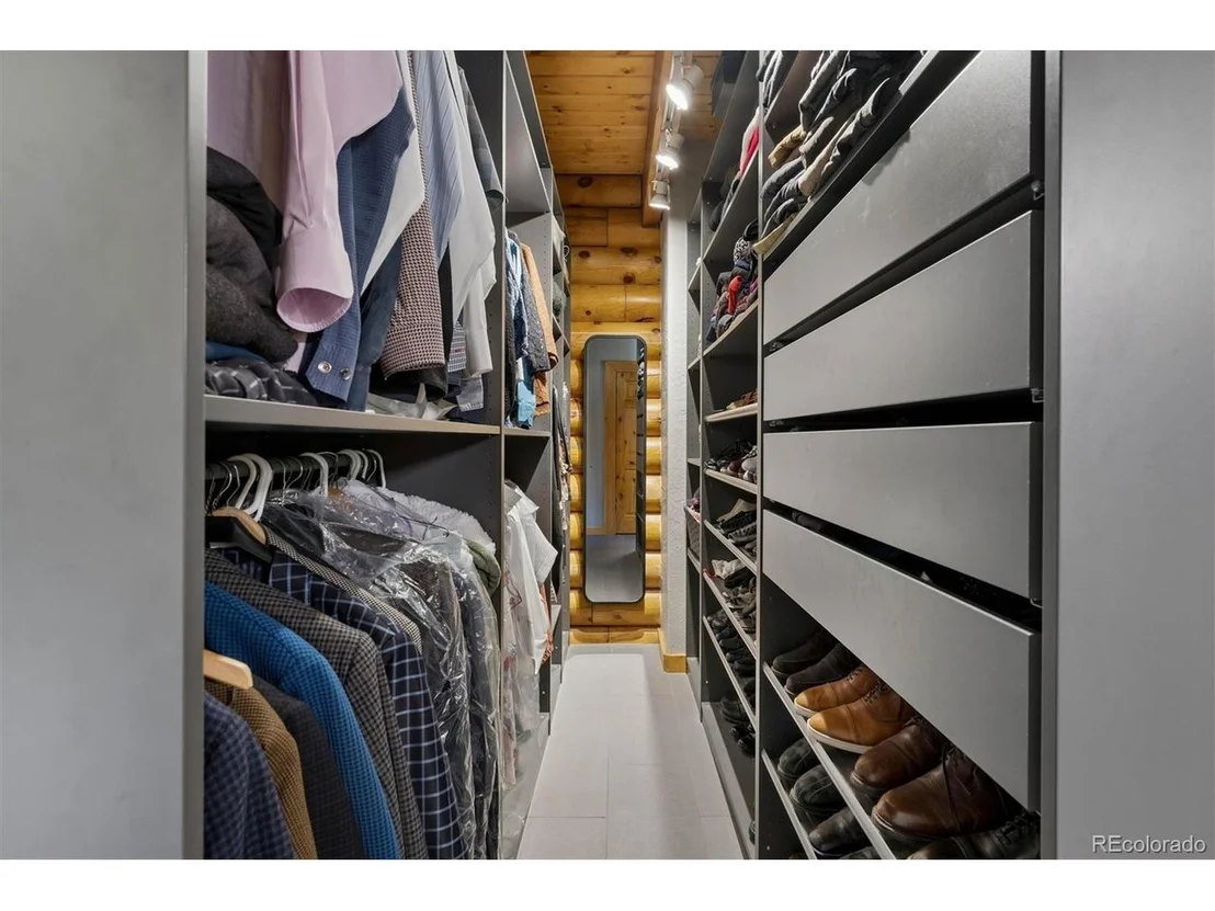 Photo of 4620 Forest Hill Rd