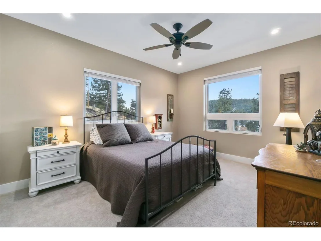 Photo of 31675 Kiva Ln