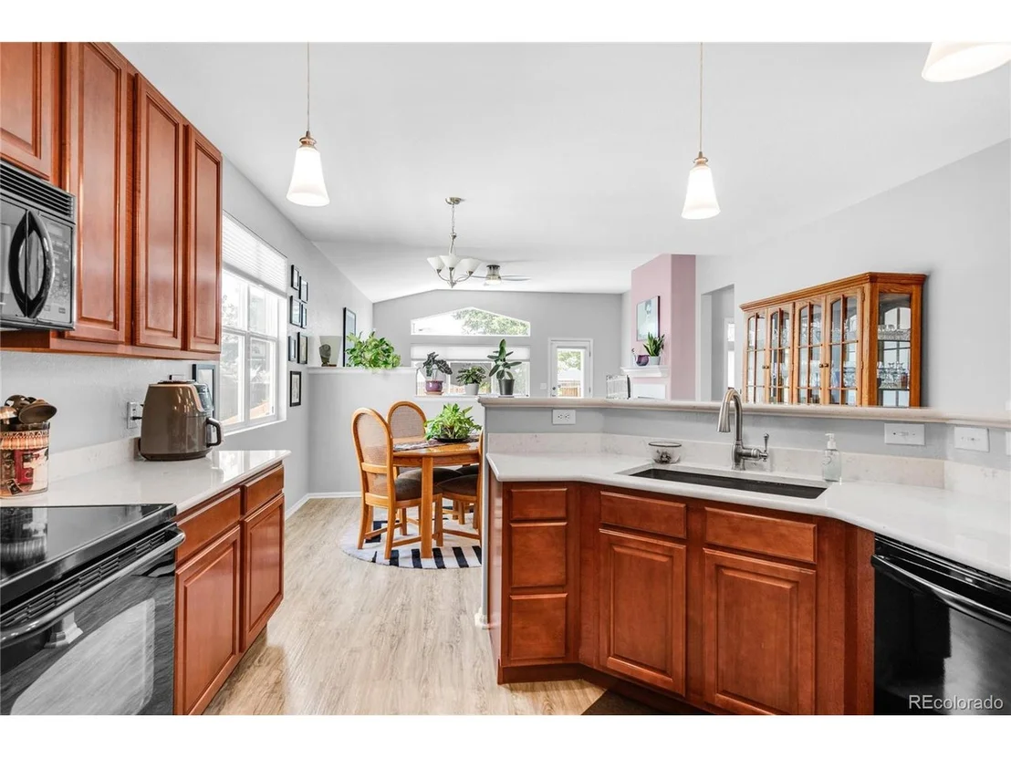 Photo of 374 Tumbleweed Dr