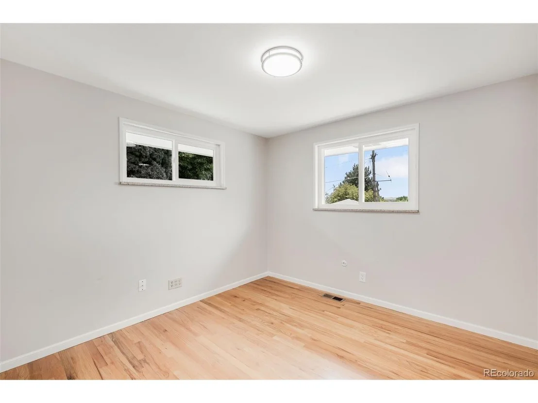 Photo of 5947 W 65th Ave