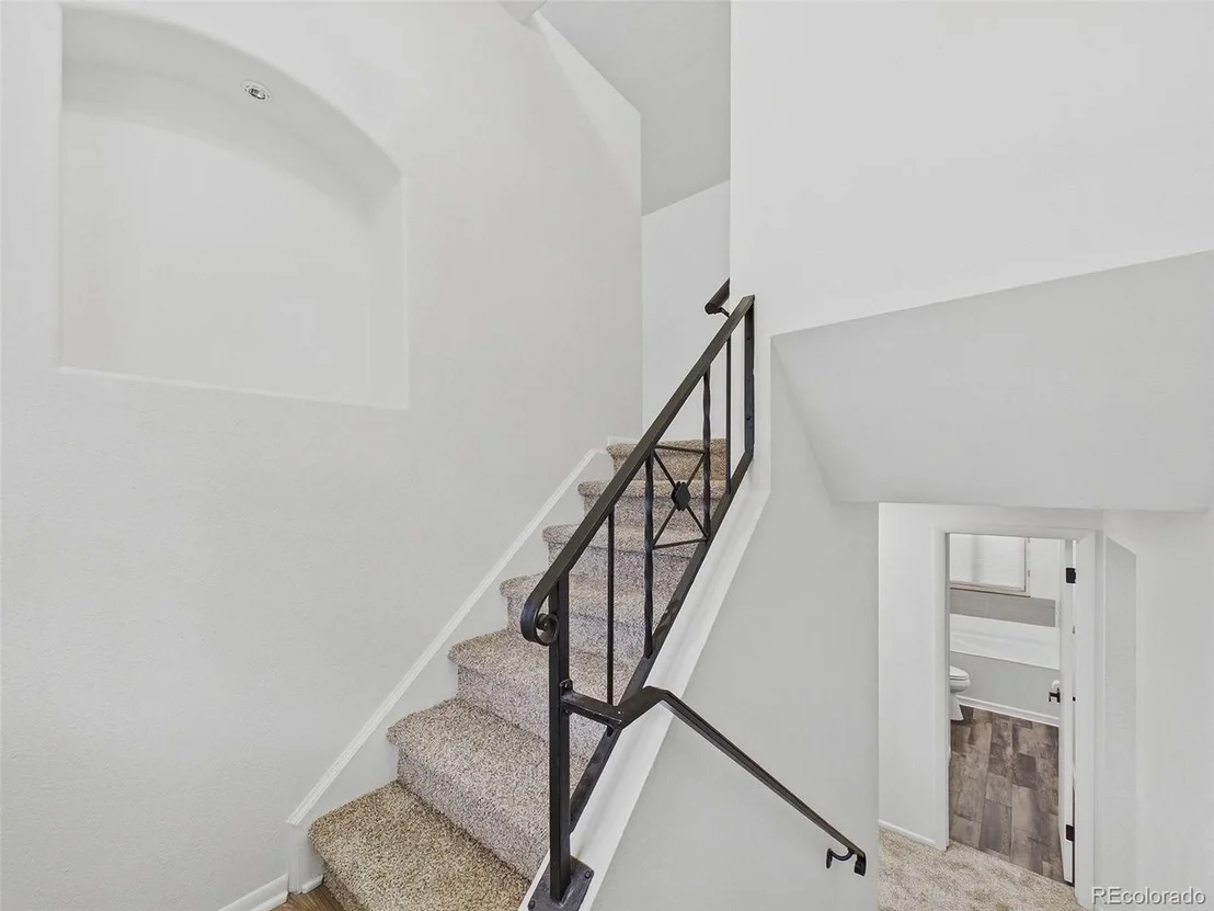 Photo of 6950 W 62nd Pl