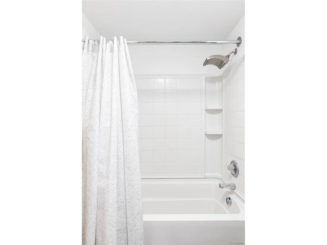 Photo of 6580 Independence Way