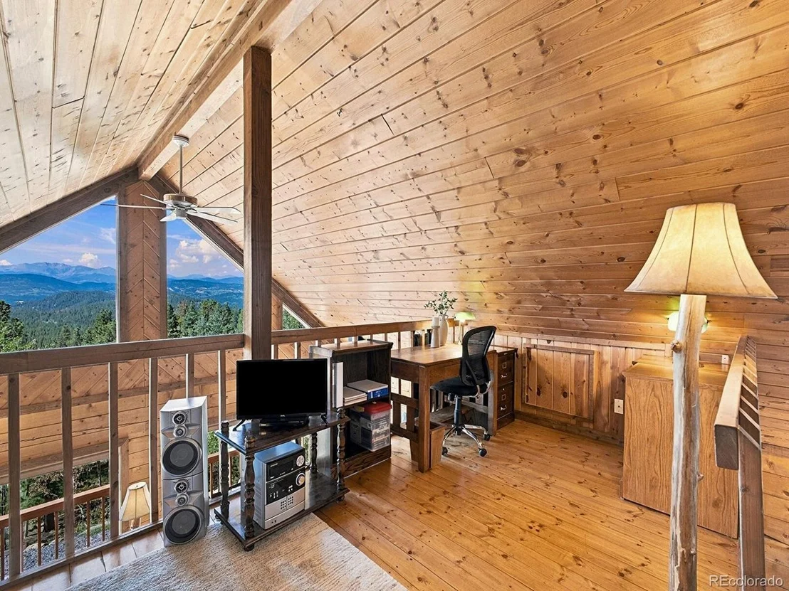 Photo of 760 Coyote Cir