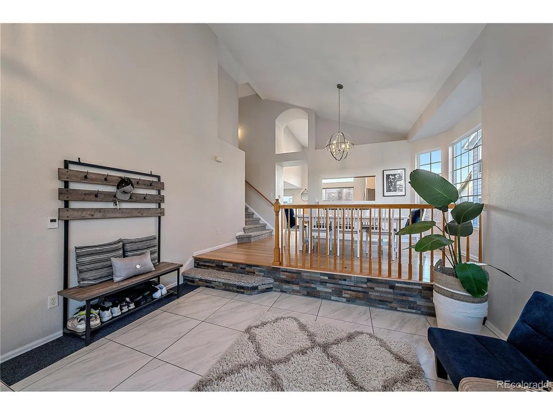 Photo of 5259 Territorial St