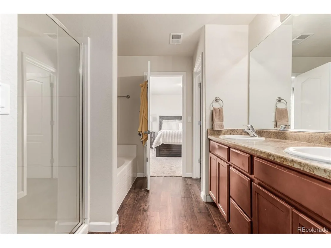 Photo of 504 Vista Blvd