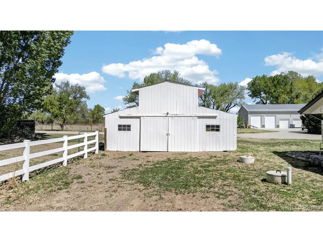 Photo of 1120 Meadowlark Dr