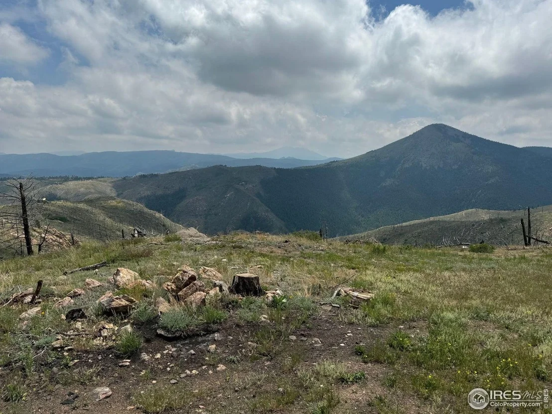 Photo of 280 Rim Rd