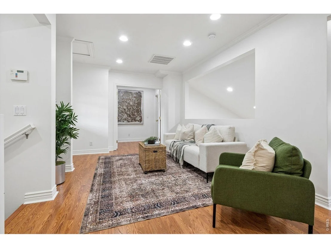 Photo of 1141 Elm St