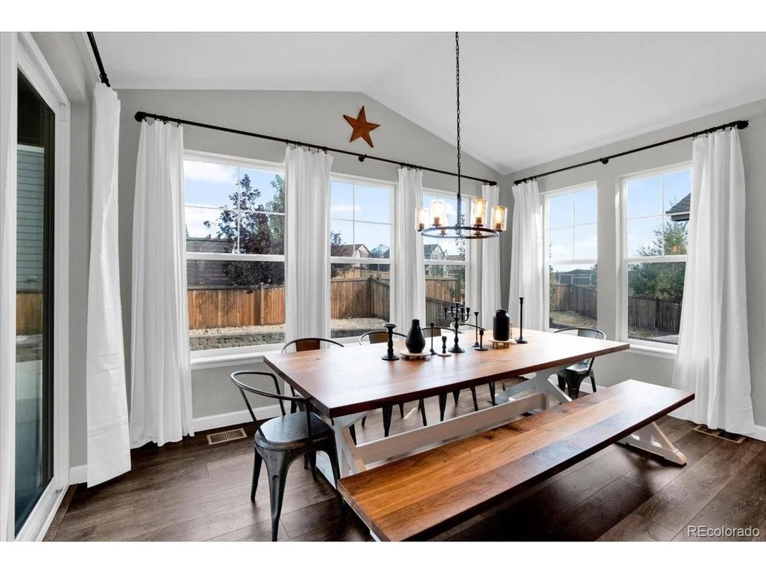 Photo of 970 White Leaf Cir