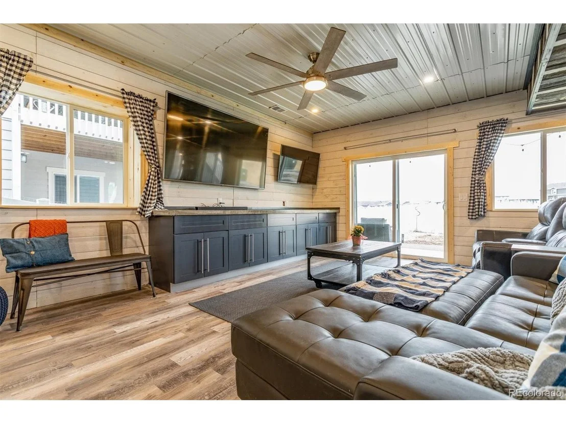 Photo of 2066 Peralta Loop
