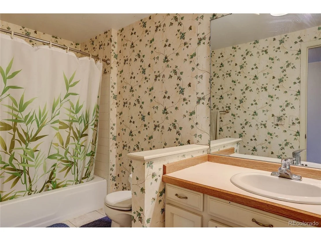 Photo of 3735 E Easter Cir