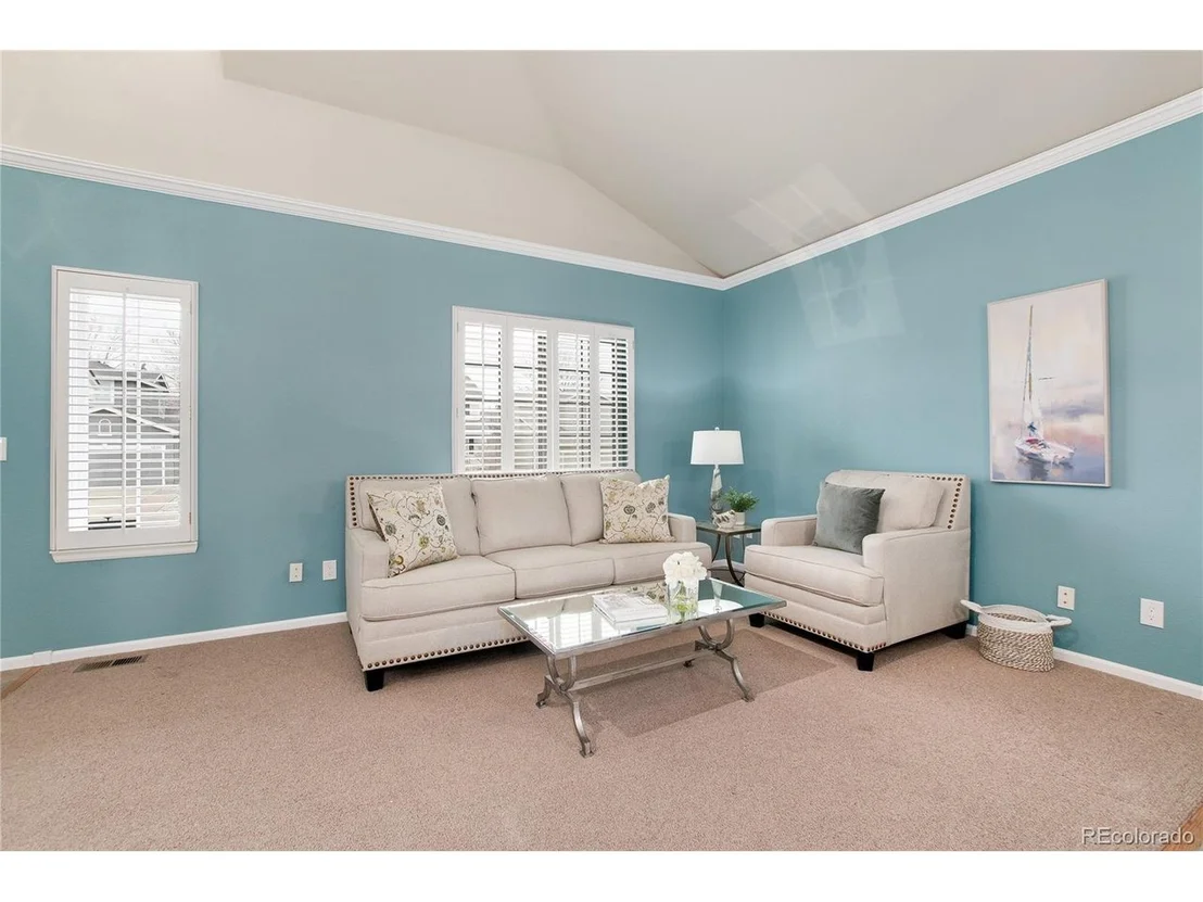 Photo of 10039 Blackbird Cir