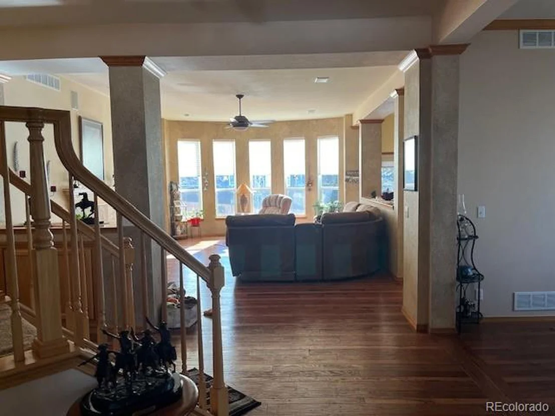 Photo of 587 Brookside Dr